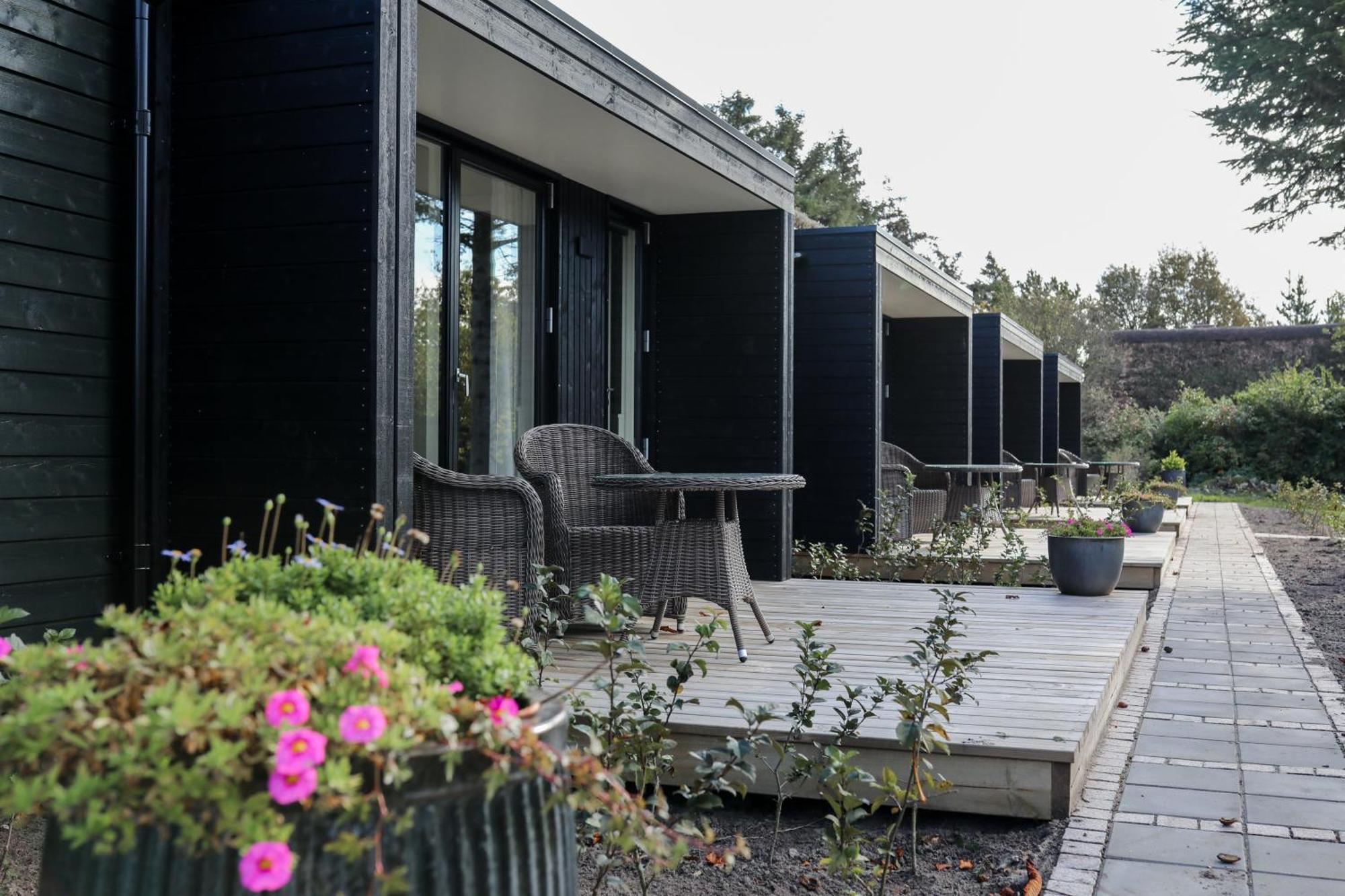 Blabjerggaard - Hennebysvej 60 Aparthotel เฮนเน สตรานด์ ภายนอก รูปภาพ